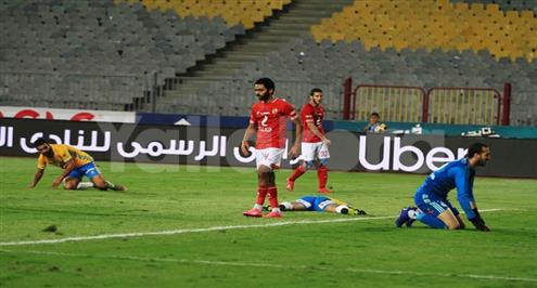 تشكيل الأهلي المتوقع.. أزارو مهاجمًا.. ومفاضلة في الدفاع والوسط ضد المقاولون